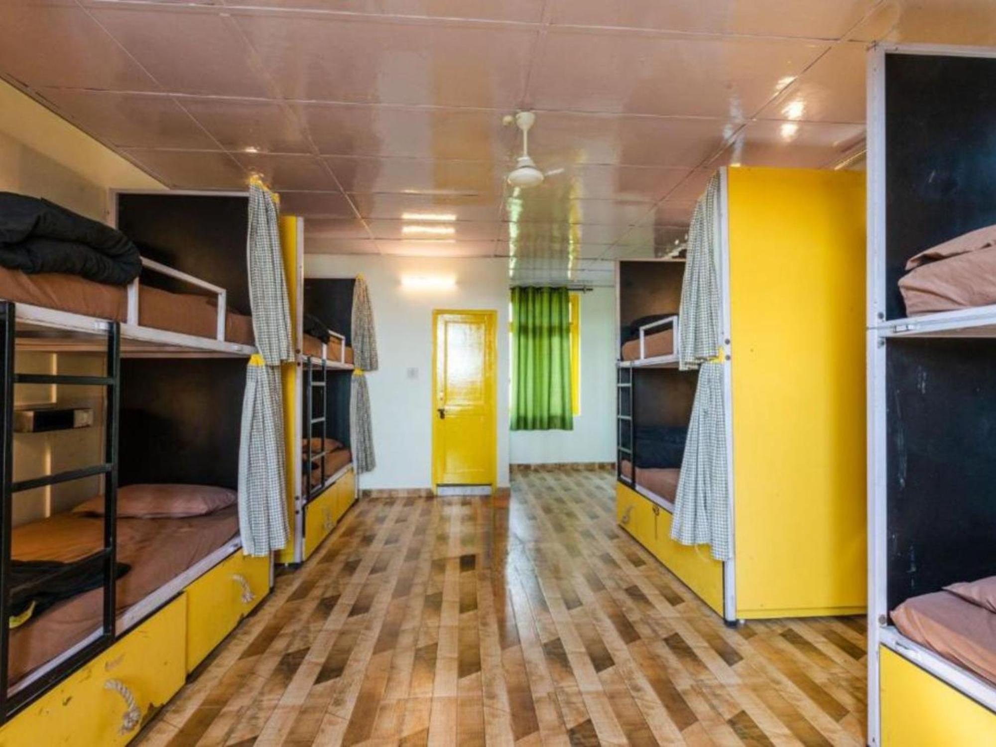 The Hosteller Bir 외부 사진
