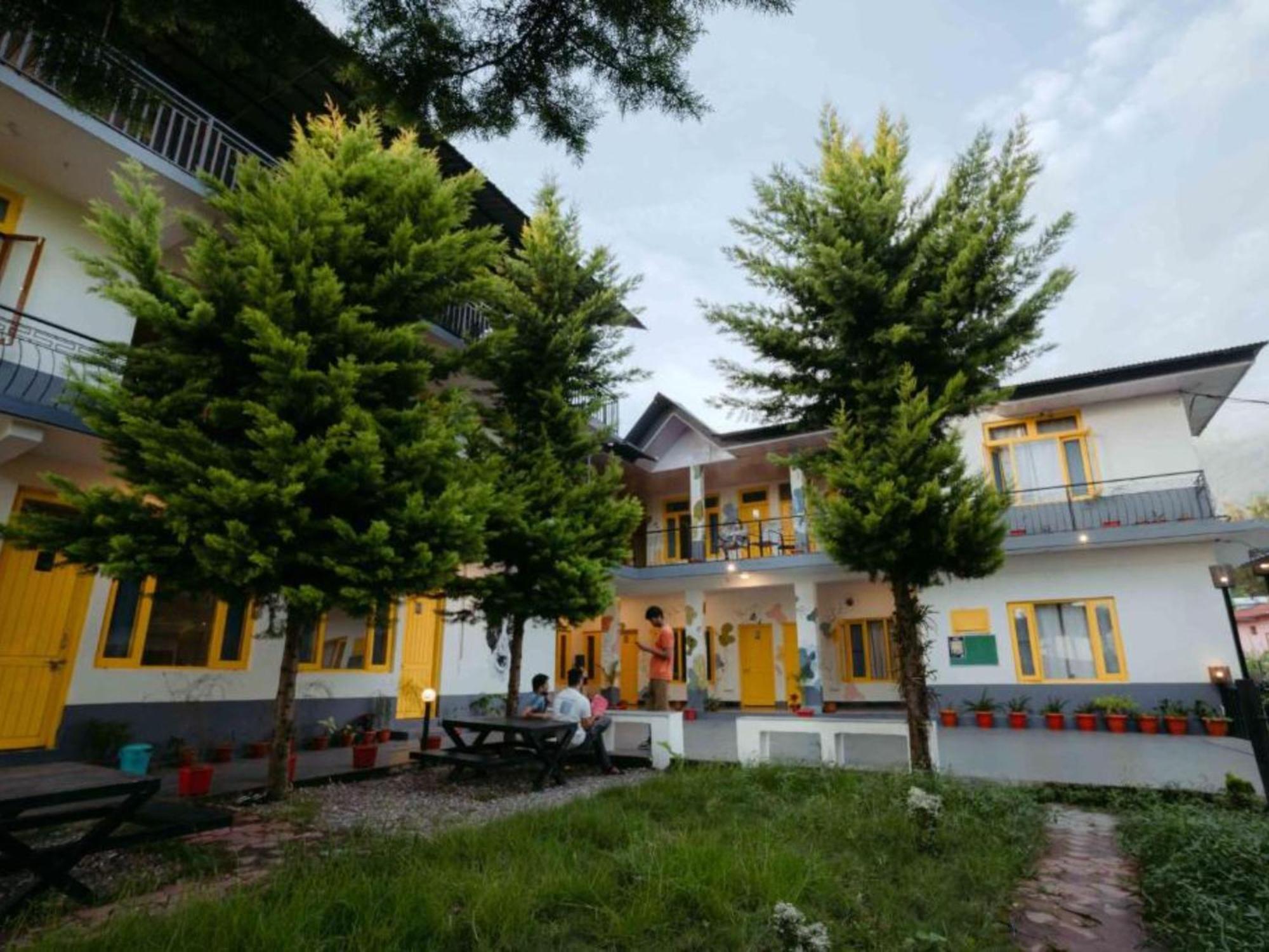 The Hosteller Bir 외부 사진